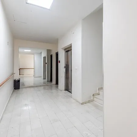 Seaside Retreat Apartment Durres